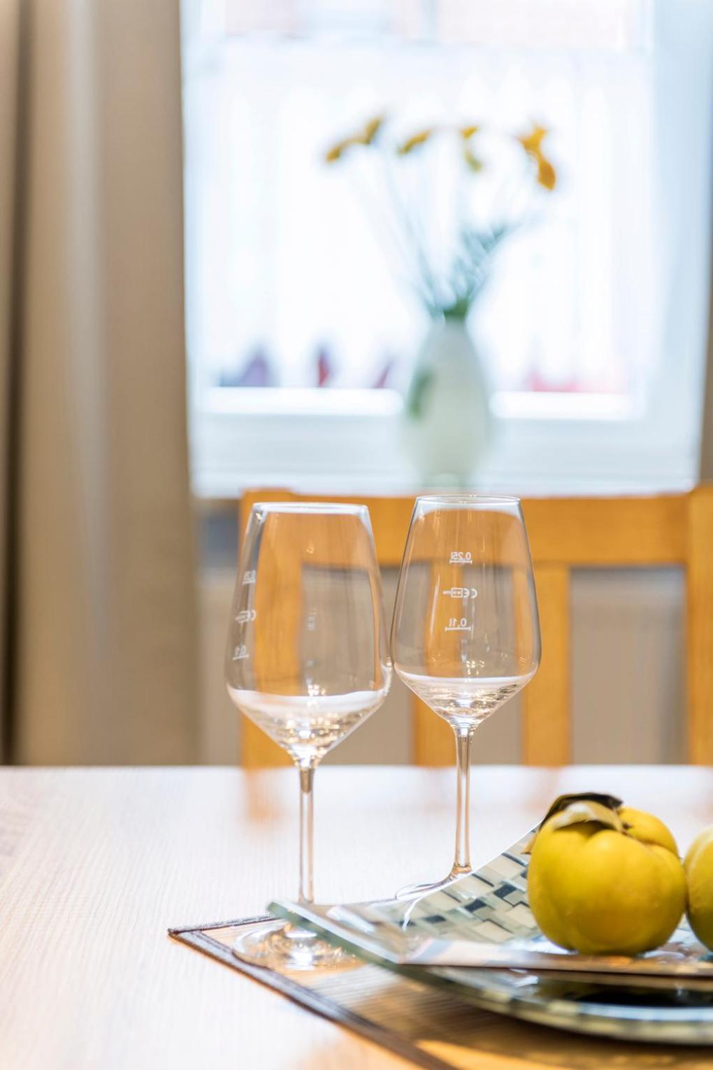 Weinbau Frank Schoenig Sommerhausen Buitenkant foto